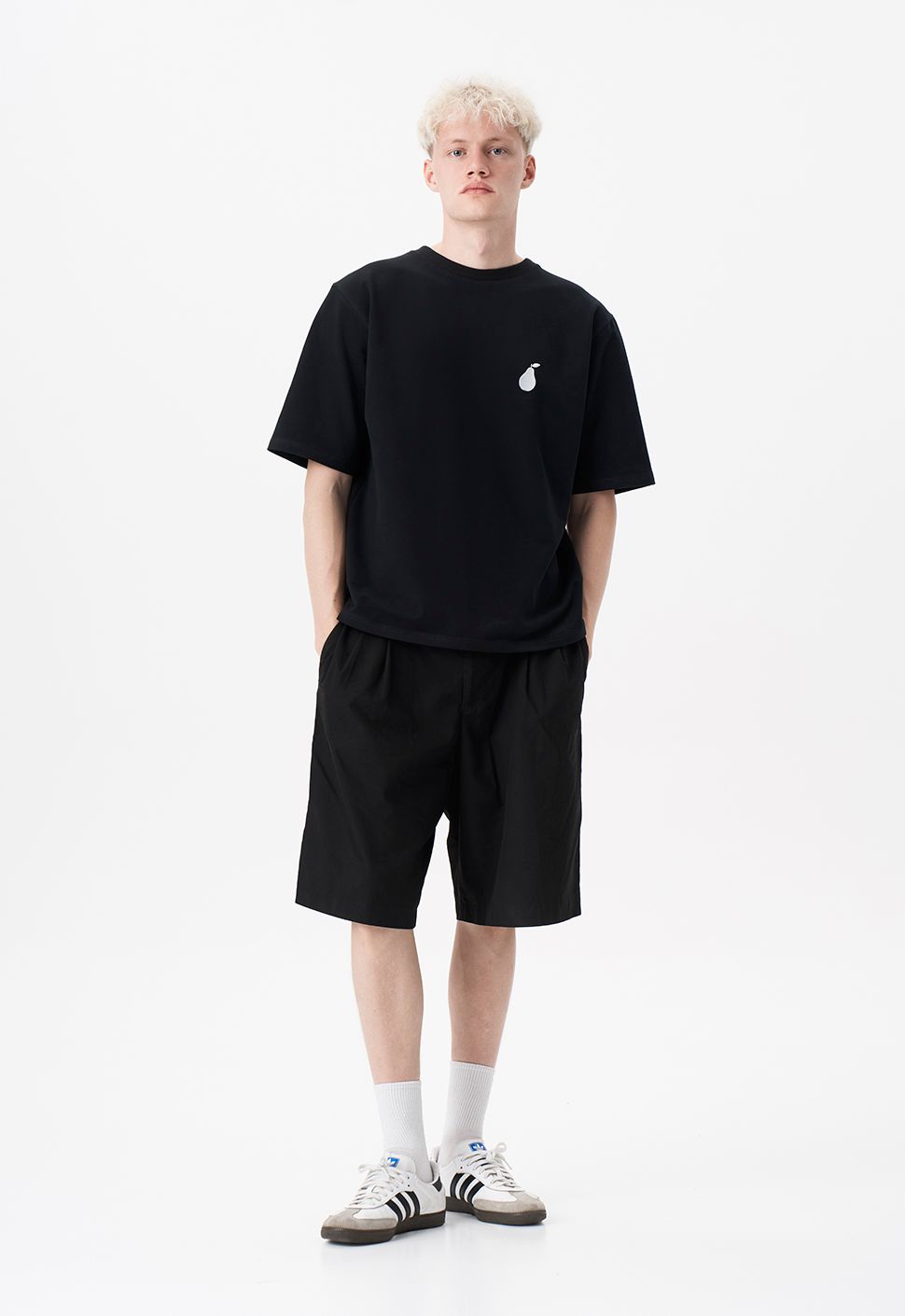 Футболка "Дюшес Base" черный