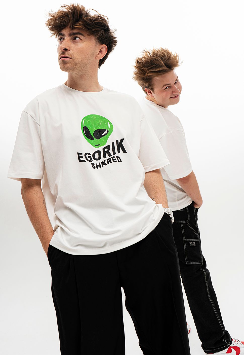 Футболка молочная "Alien"