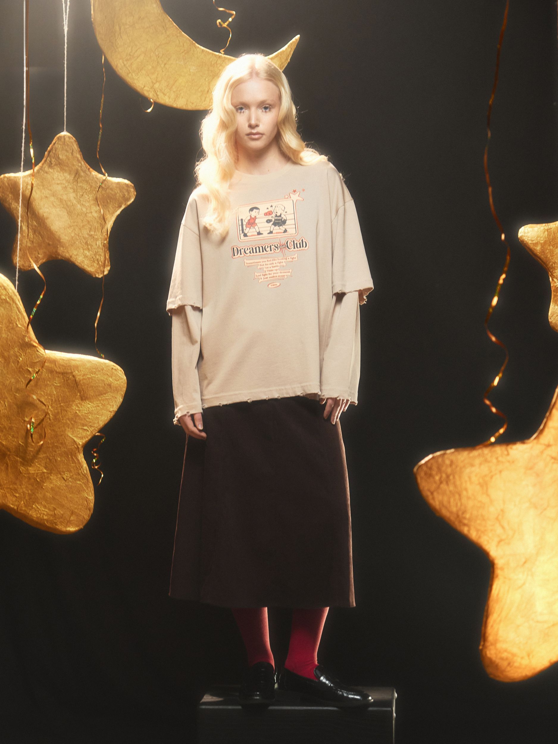 Лонгслив "Dreamers club" бежевый