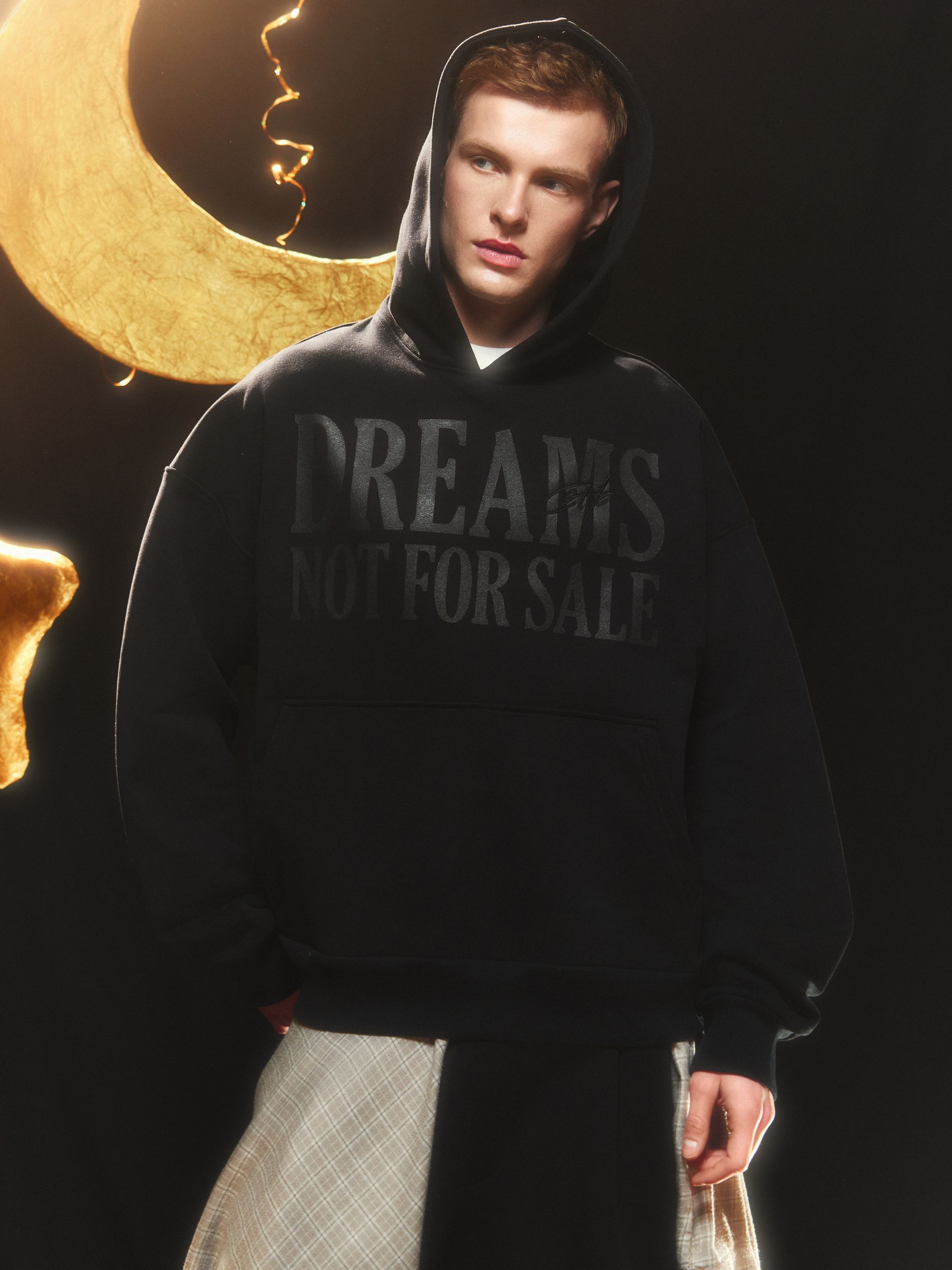 Худи "Dreams not for sale" Черный