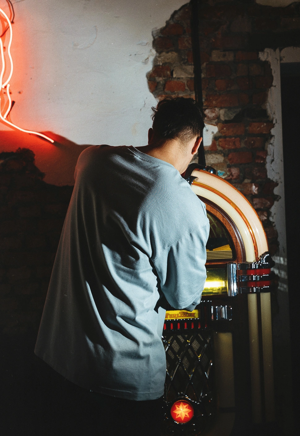 Лонгслив "Smells Like Teen Spirit" серый