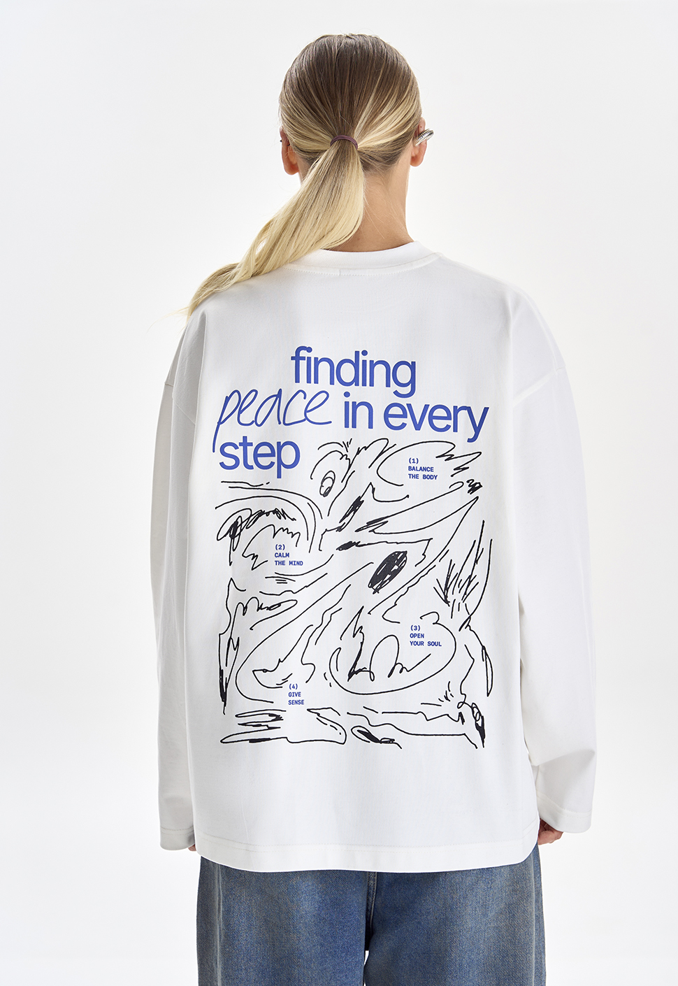 Лонгслив "Find peace" Молочный