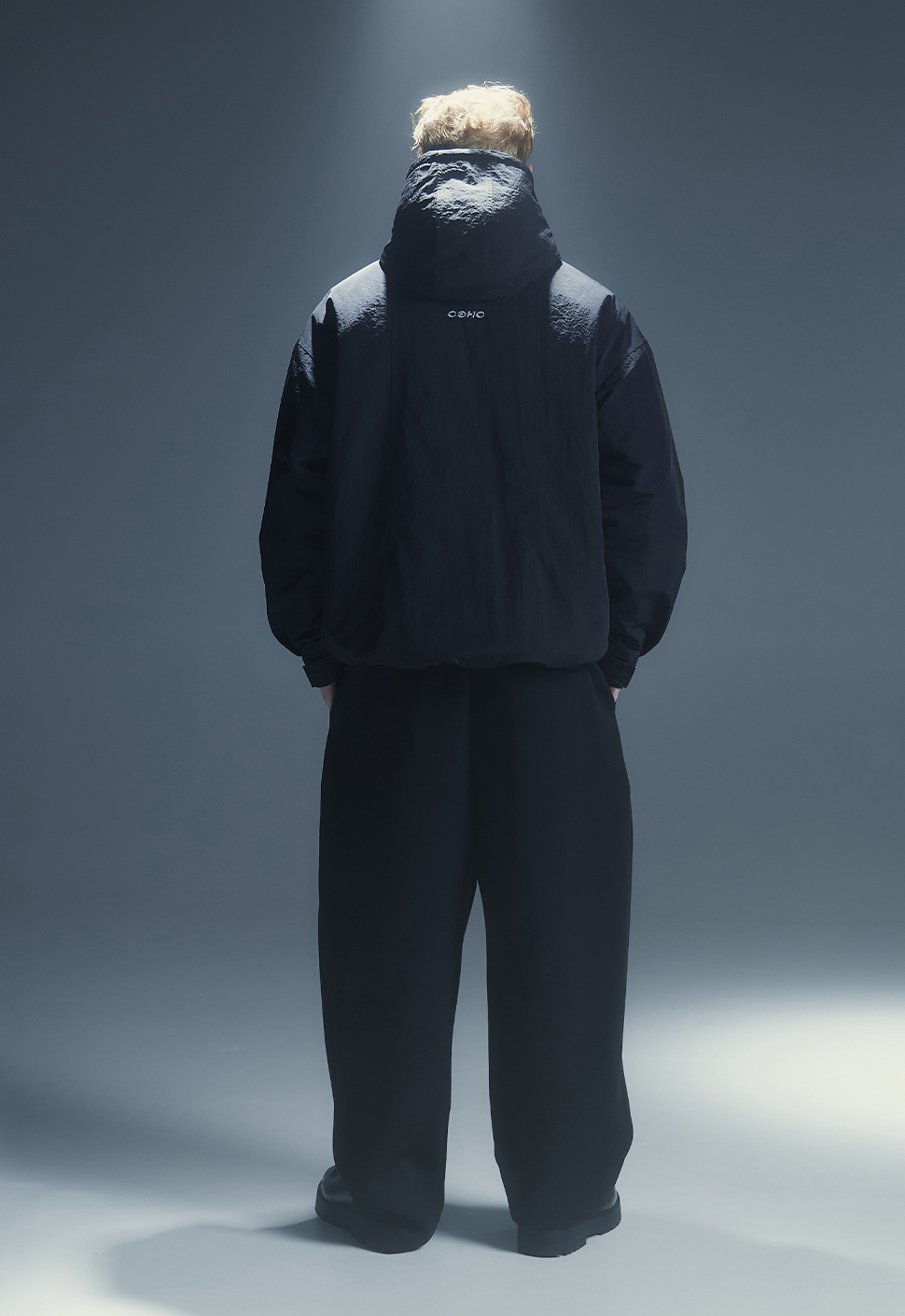 Куртка "Whisper" черная