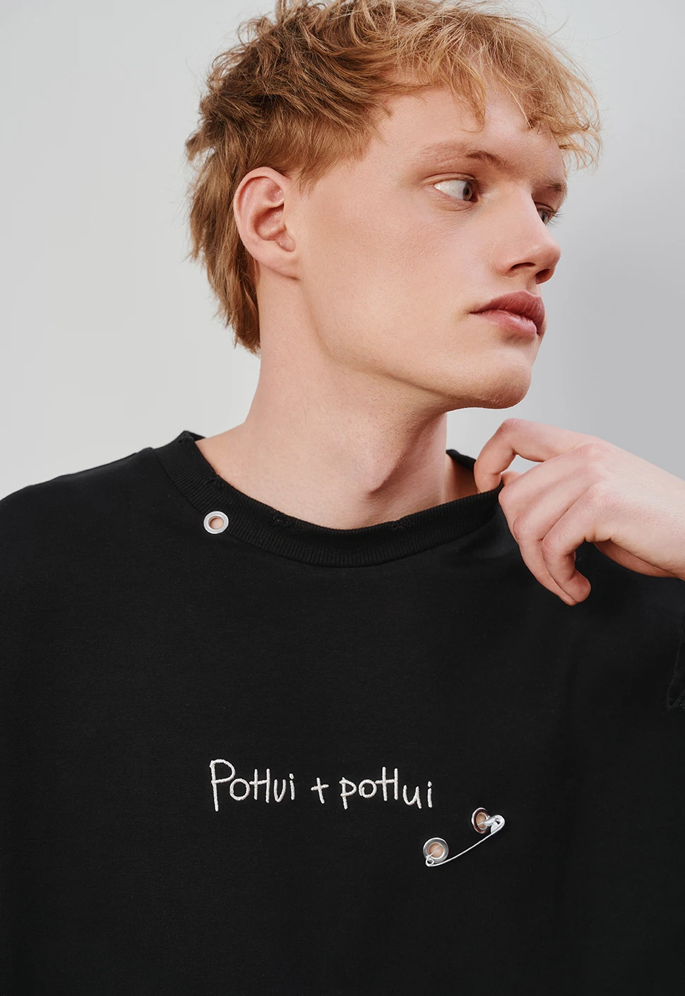 Лонгслив "Po*ui+Po*ui" чёрный