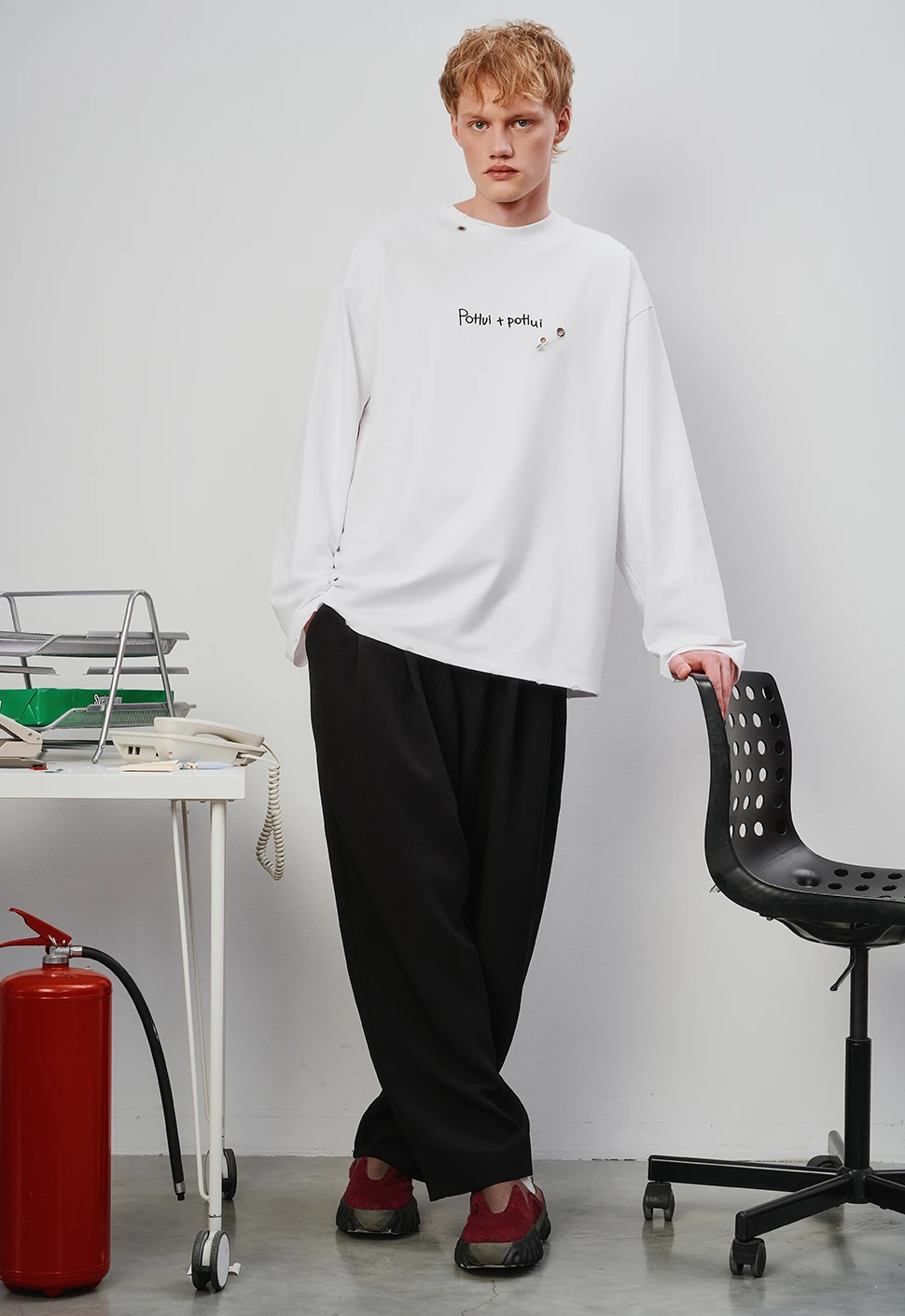 Лонгслив "Po*ui+Po*ui" белый
