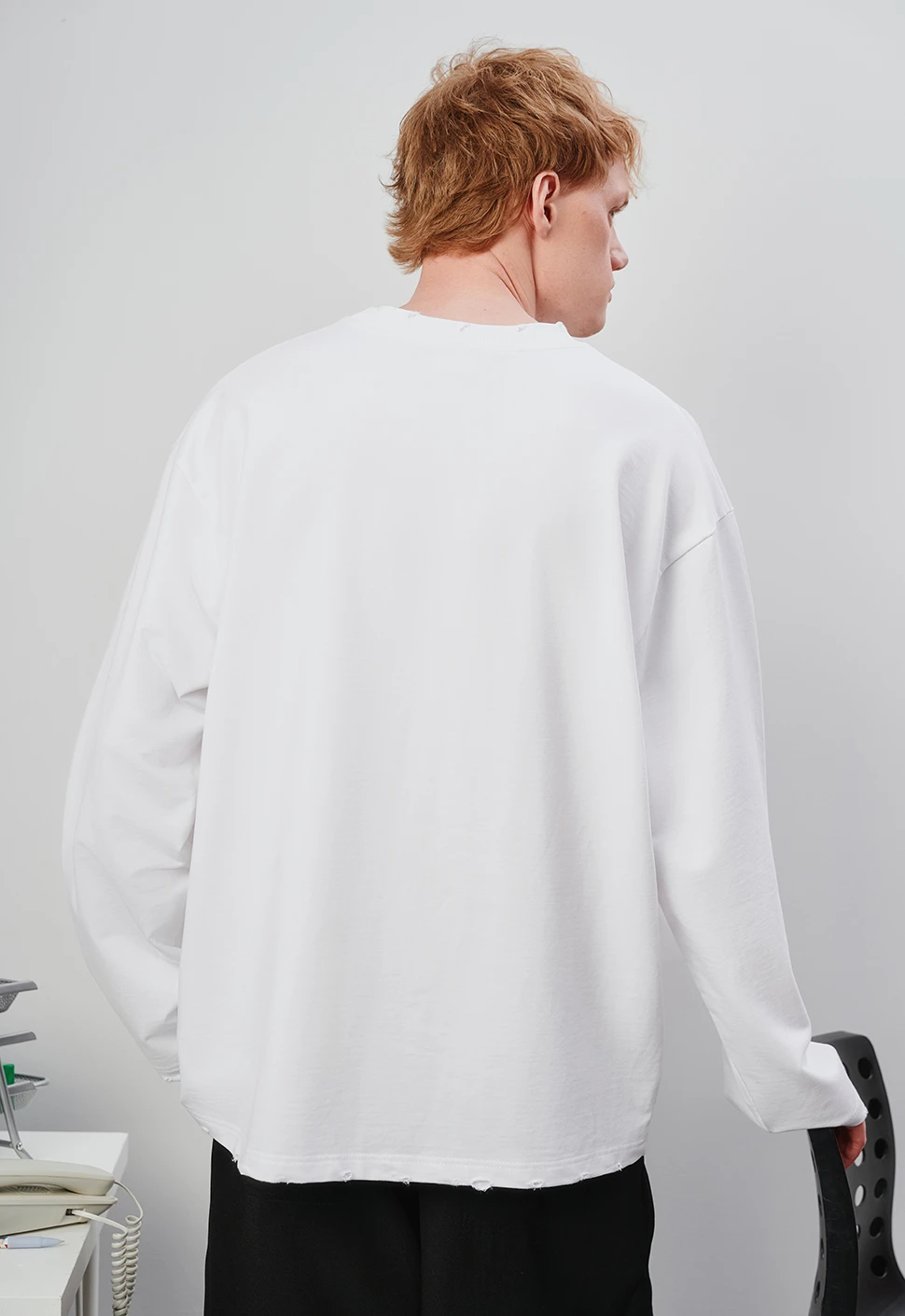 Лонгслив "Po*ui+Po*ui" белый